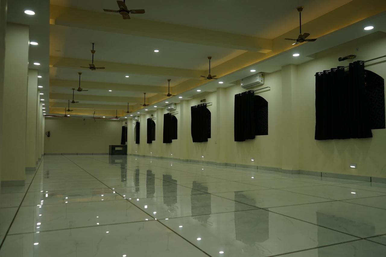 Ratna Mahal Dhāmnod エクステリア 写真